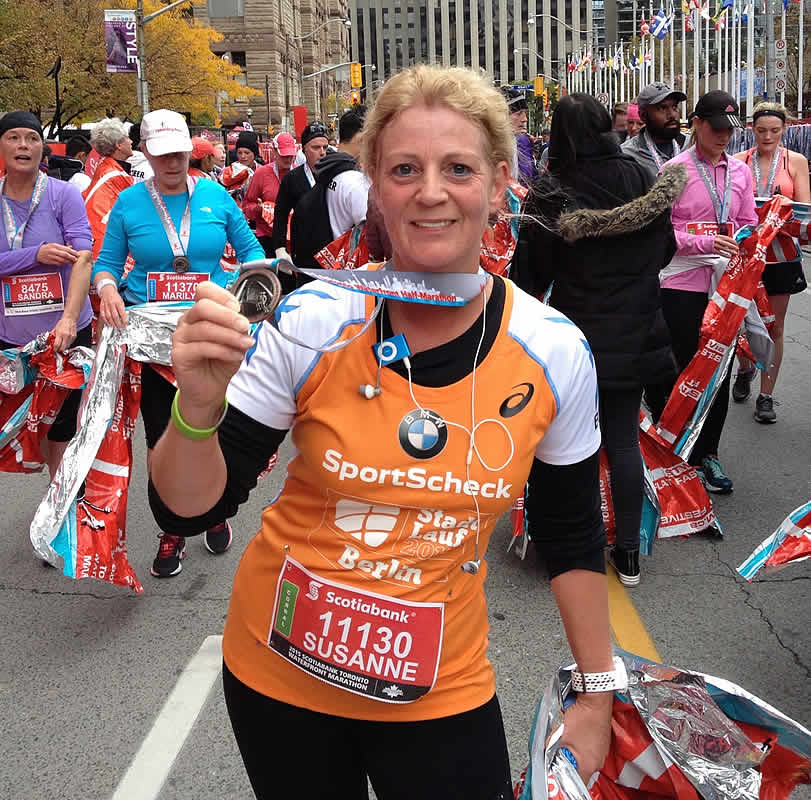 Susanne Lange Laeufer mit Herz